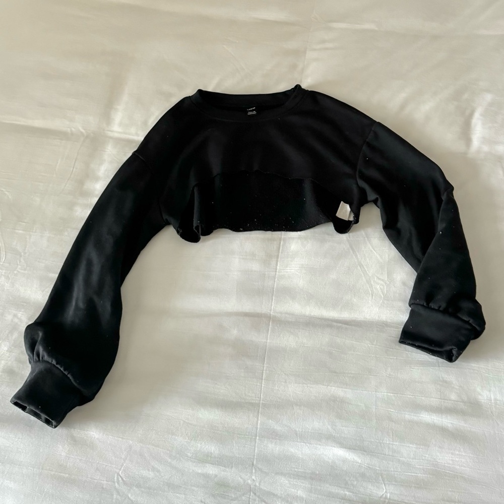 Crop top hoodie / black